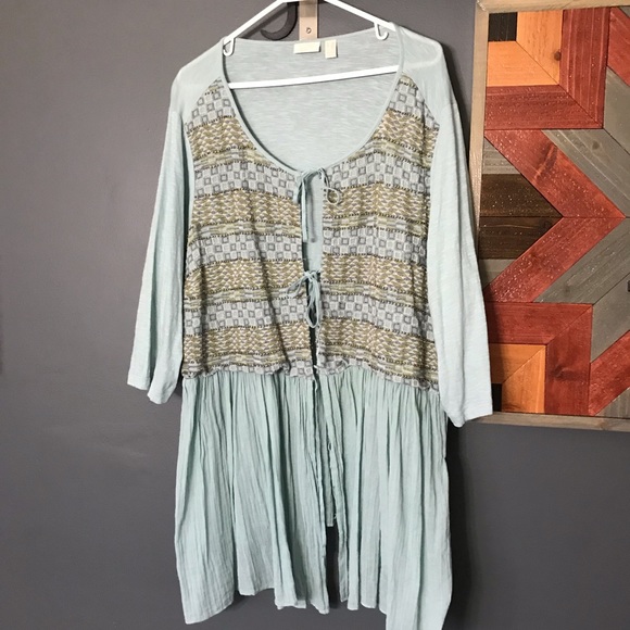 LOGO by Lori Goldstein Tops - LOGO by Lori Goldstein Lavish Jacket GUC